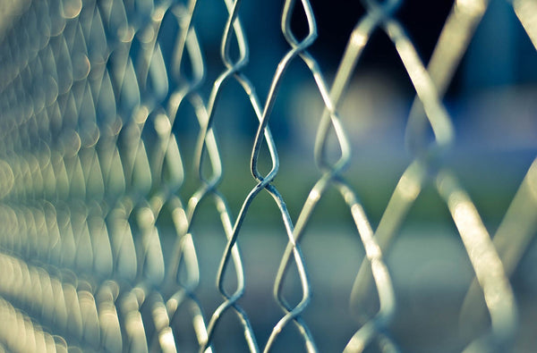 Book Review: Offshore - Behind the Wire on Manus & Nauru