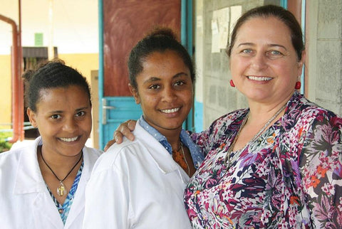 Women, Midwives and Mission | Annette Bennett